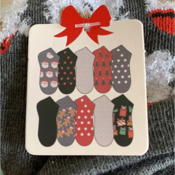 NWT MISTLE TOES Women’s 10-Pack No Show Christmas Holiday Novelty Socks - Picture 2 of 5